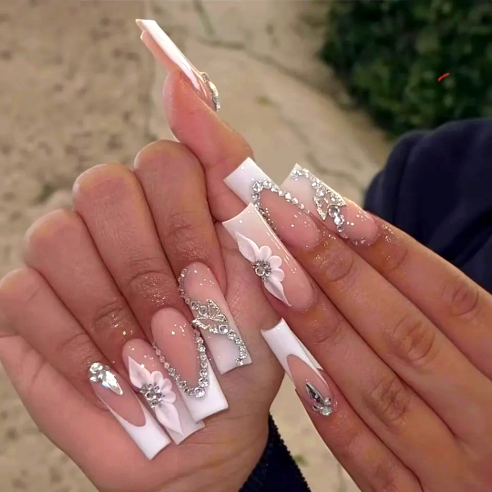 24pc Nail Set with Emory board